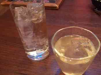 福島県産白桃酒です。
