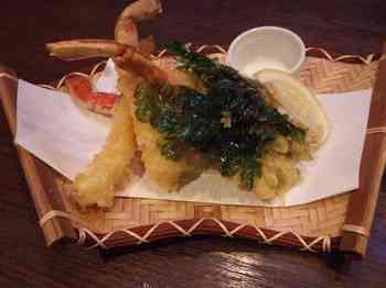 季節メニュー・ズワイガニの天ぷらです。