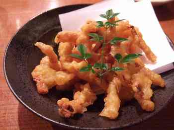珍味「ウコンの天ぷら」です。